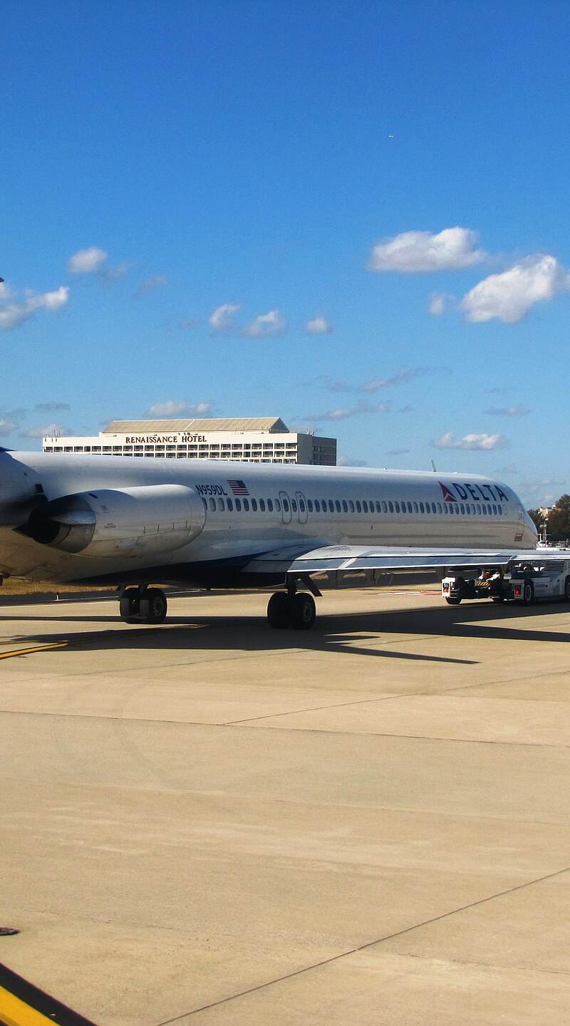 N959DL - Douglas