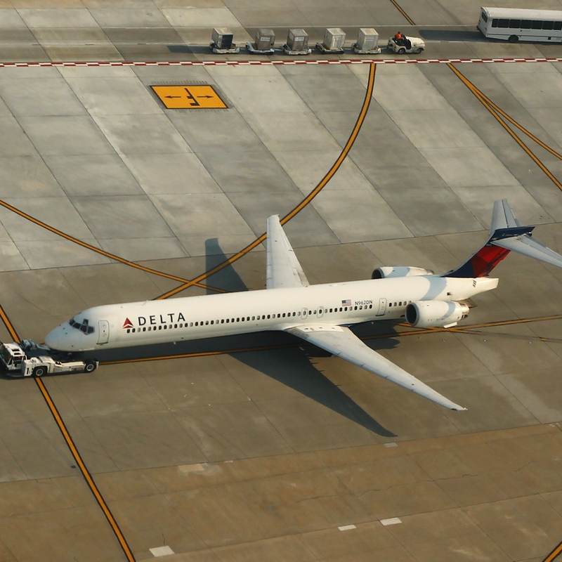 N962DN - Douglas