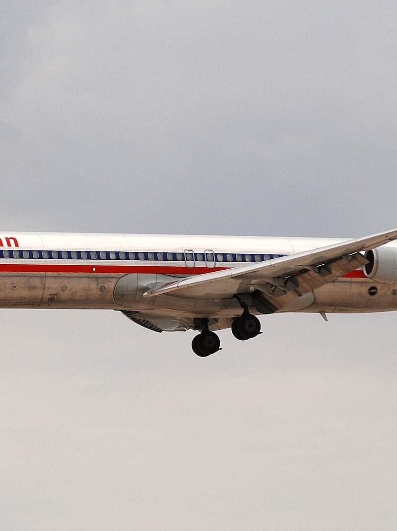 N962TW - Douglas