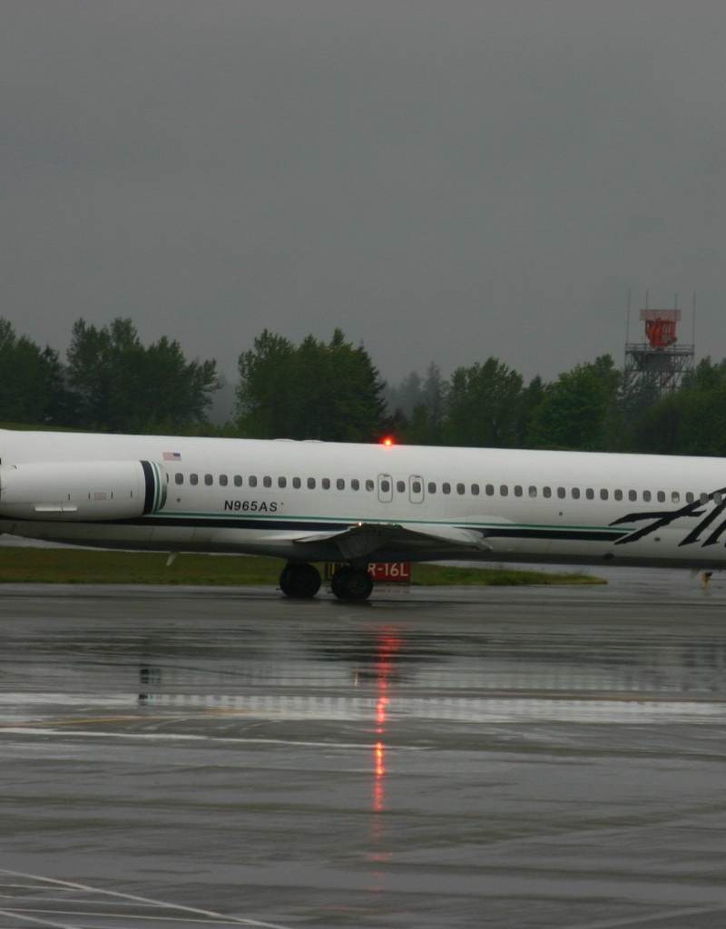 N965AS - Twin-engine aircraft