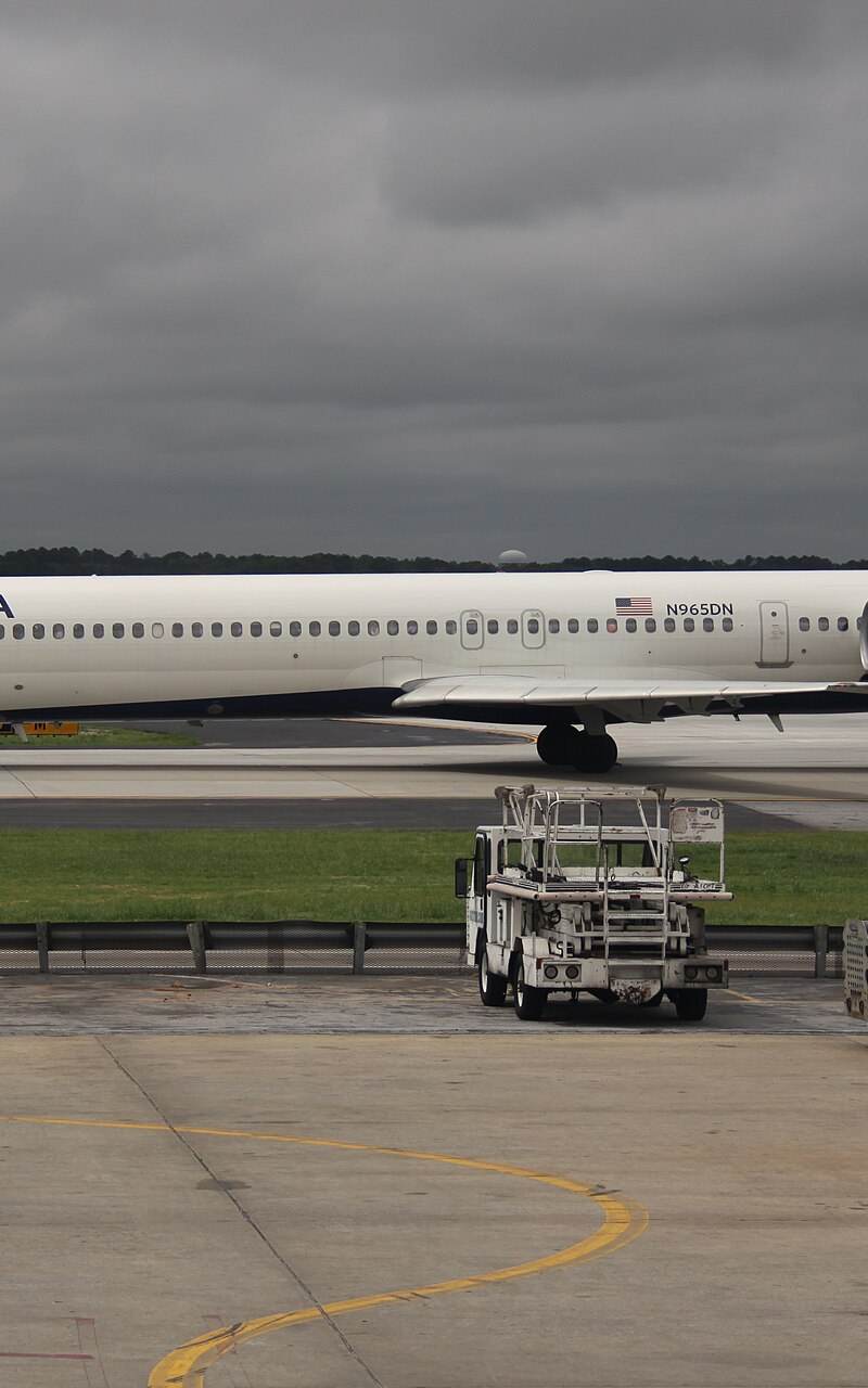 N965DN - Douglas
