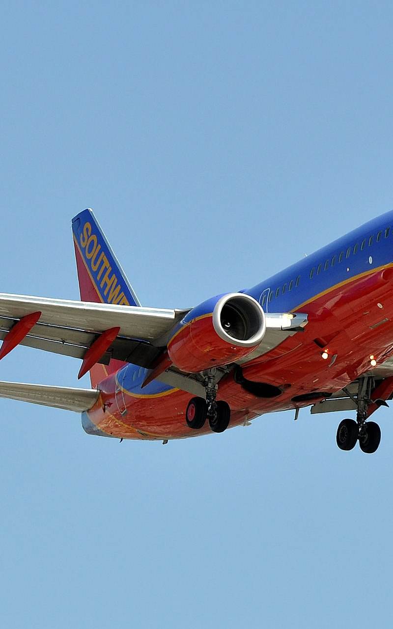 N965WN - Twin-engine aircraft