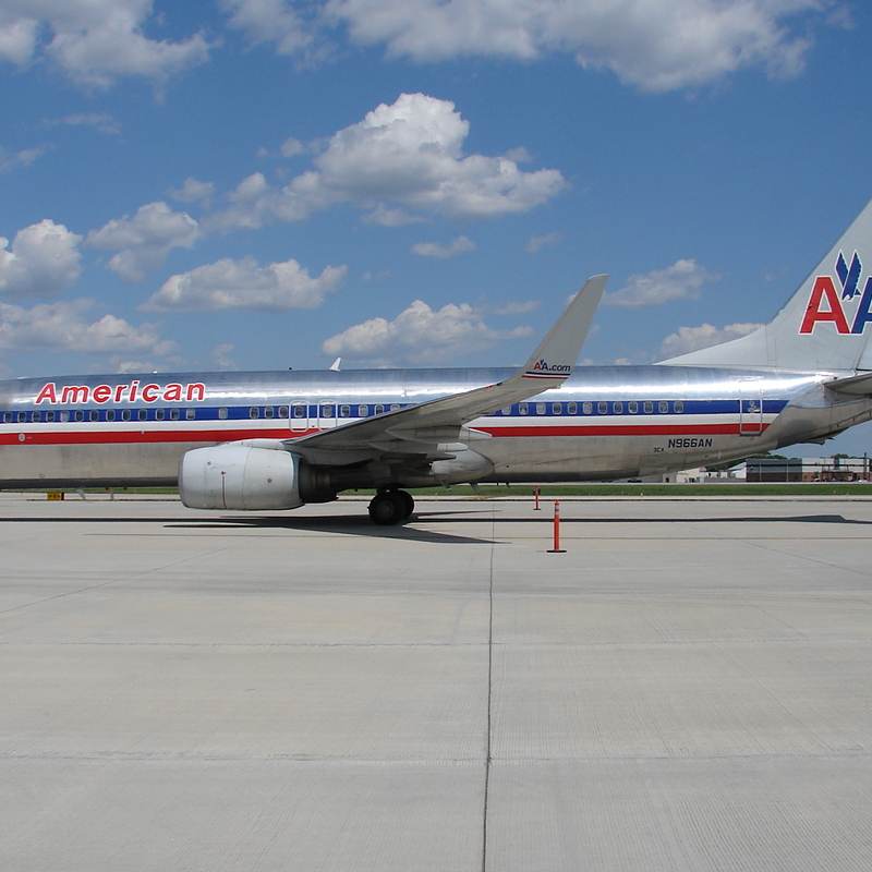 N966AN - Aircraft