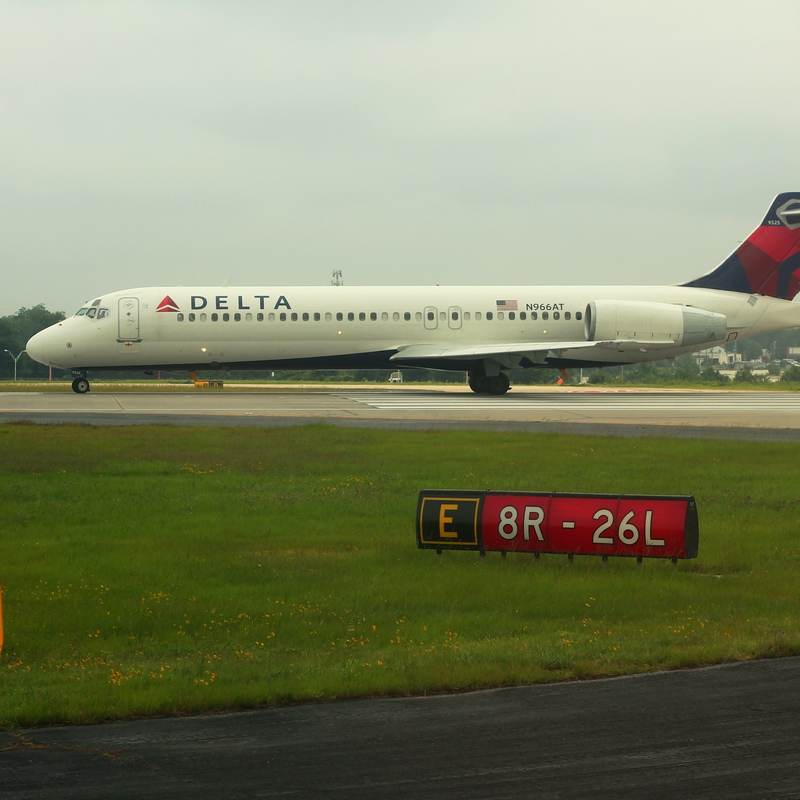 N966AT - Aircraft