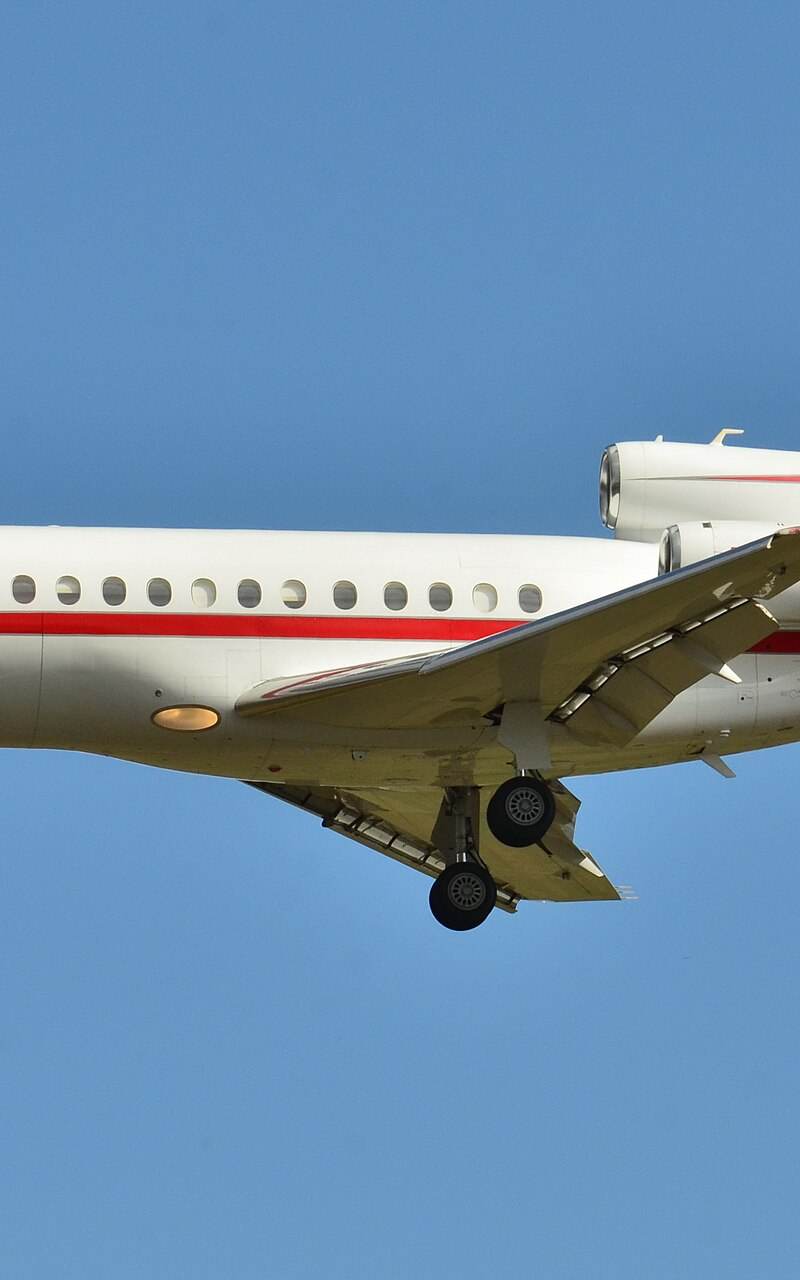 N966E - Business jet