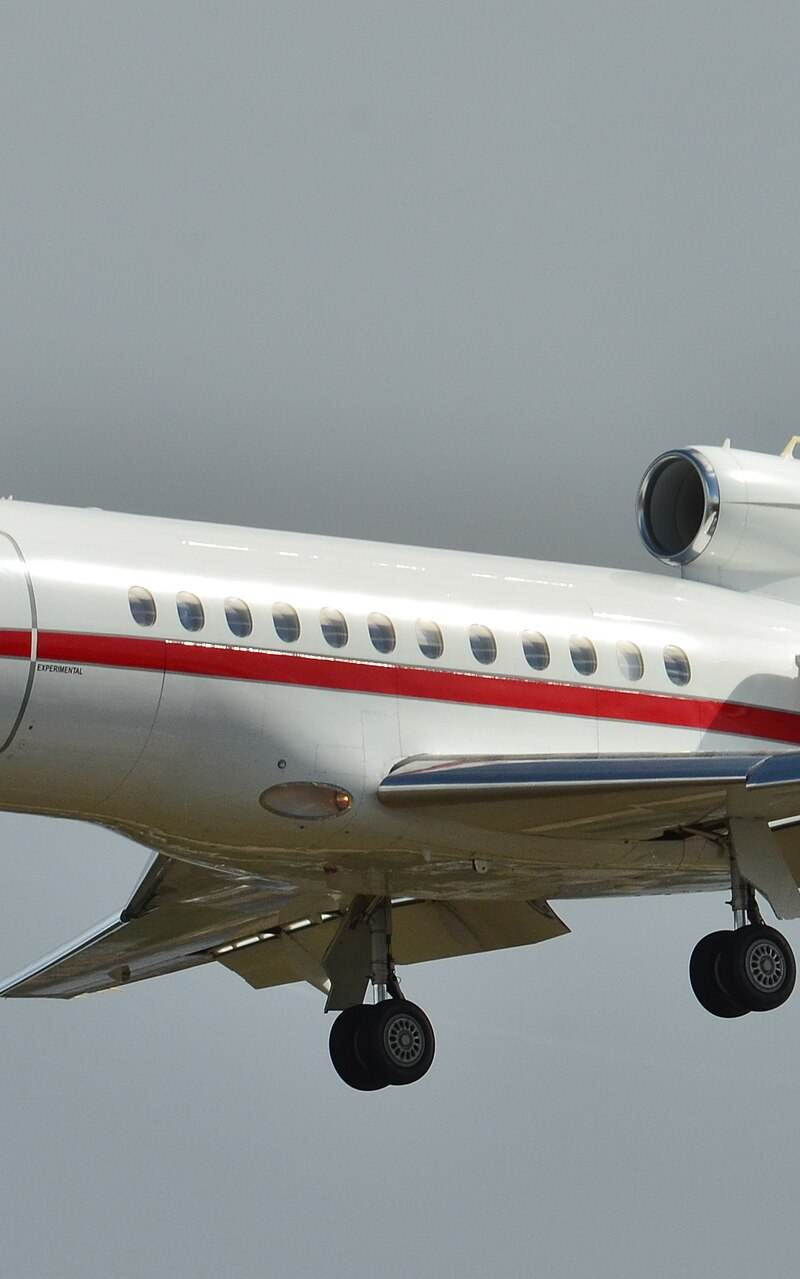 N966E - Business jet