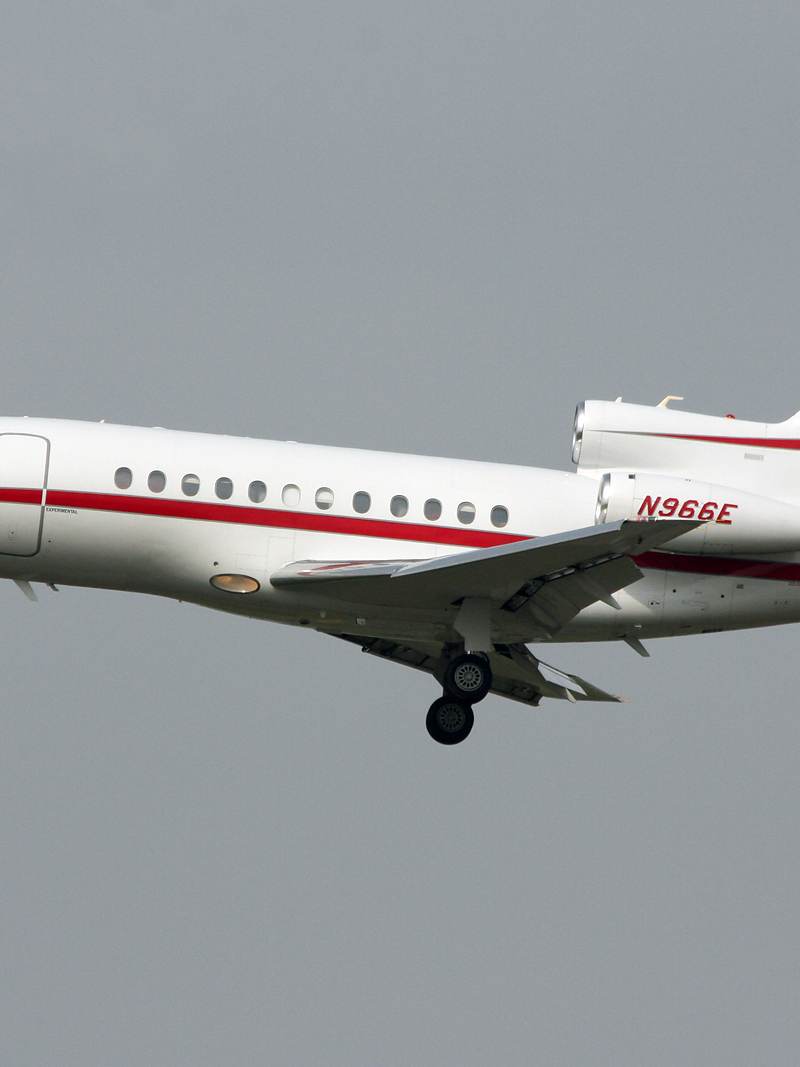 N966E - Business jet