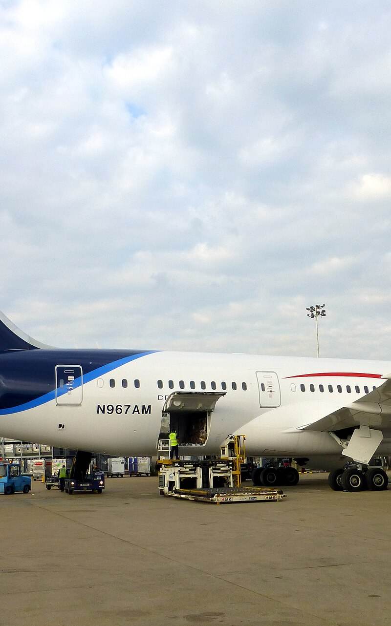 N967AM - Twin-engine aircraft