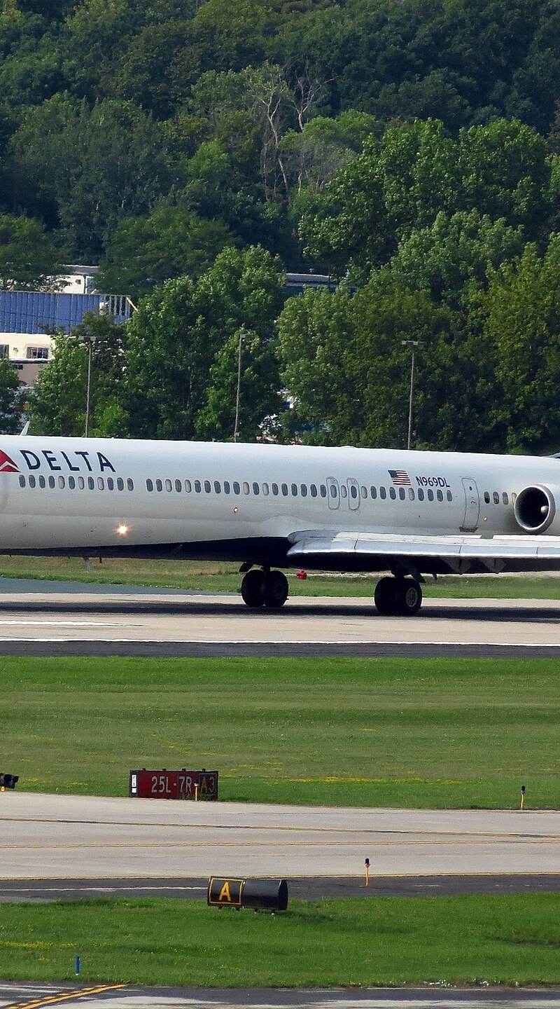 N969DL - Aircraft