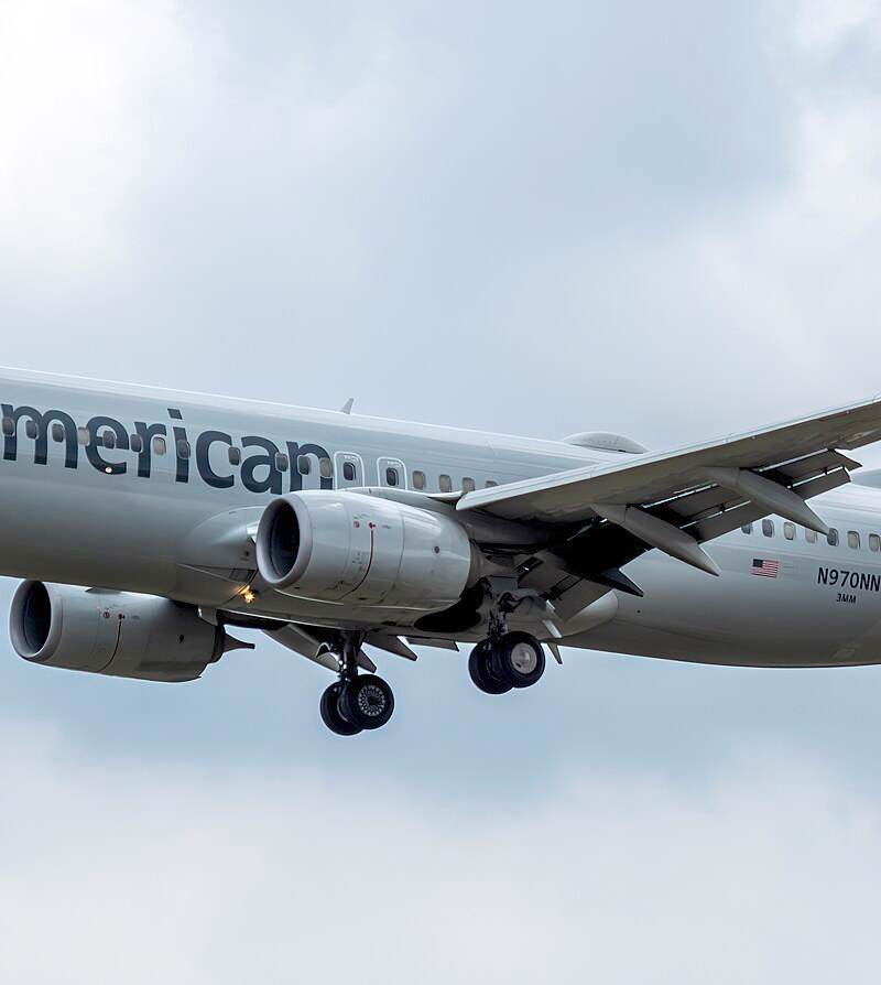 N970NN - Twin-engine aircraft