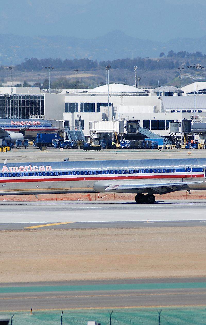 N970TW - Douglas