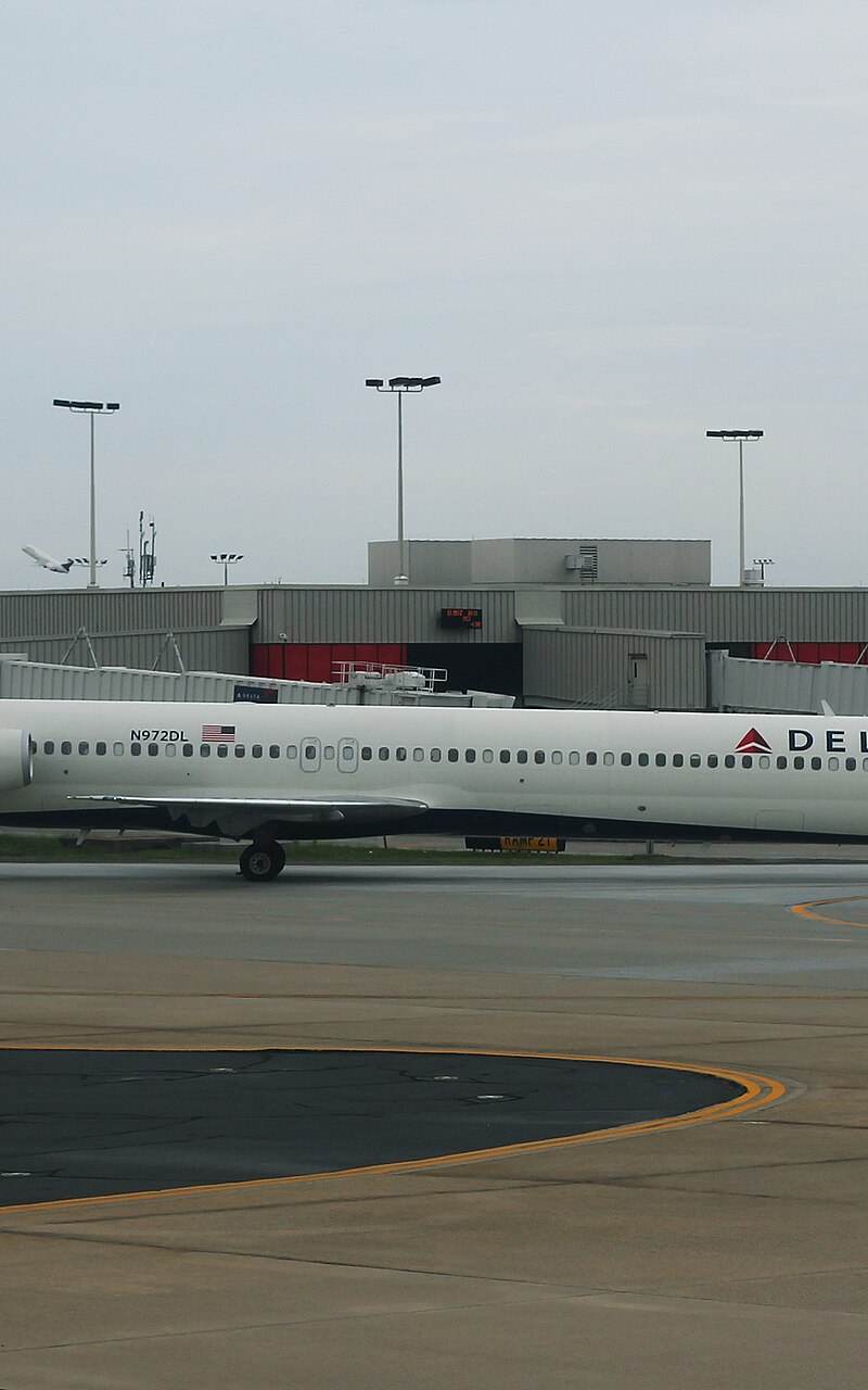 N972DL - Aircraft