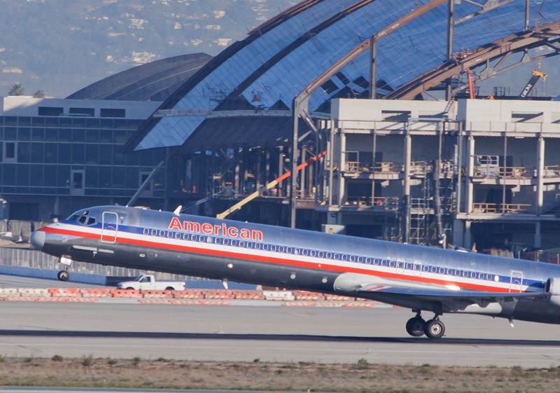 N972TW - Douglas