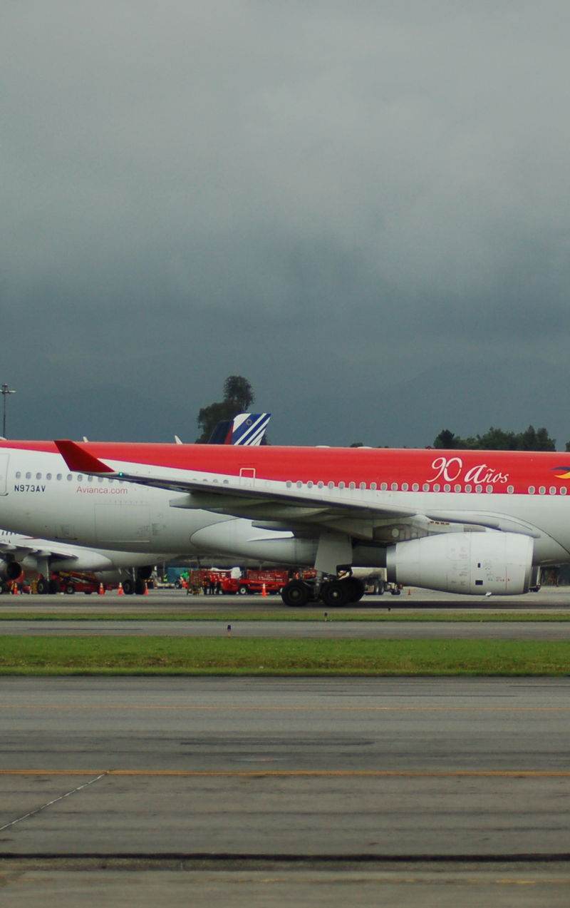 N973AV - Airbus