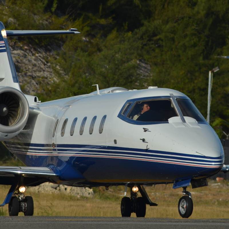 N973HR - Business jet
