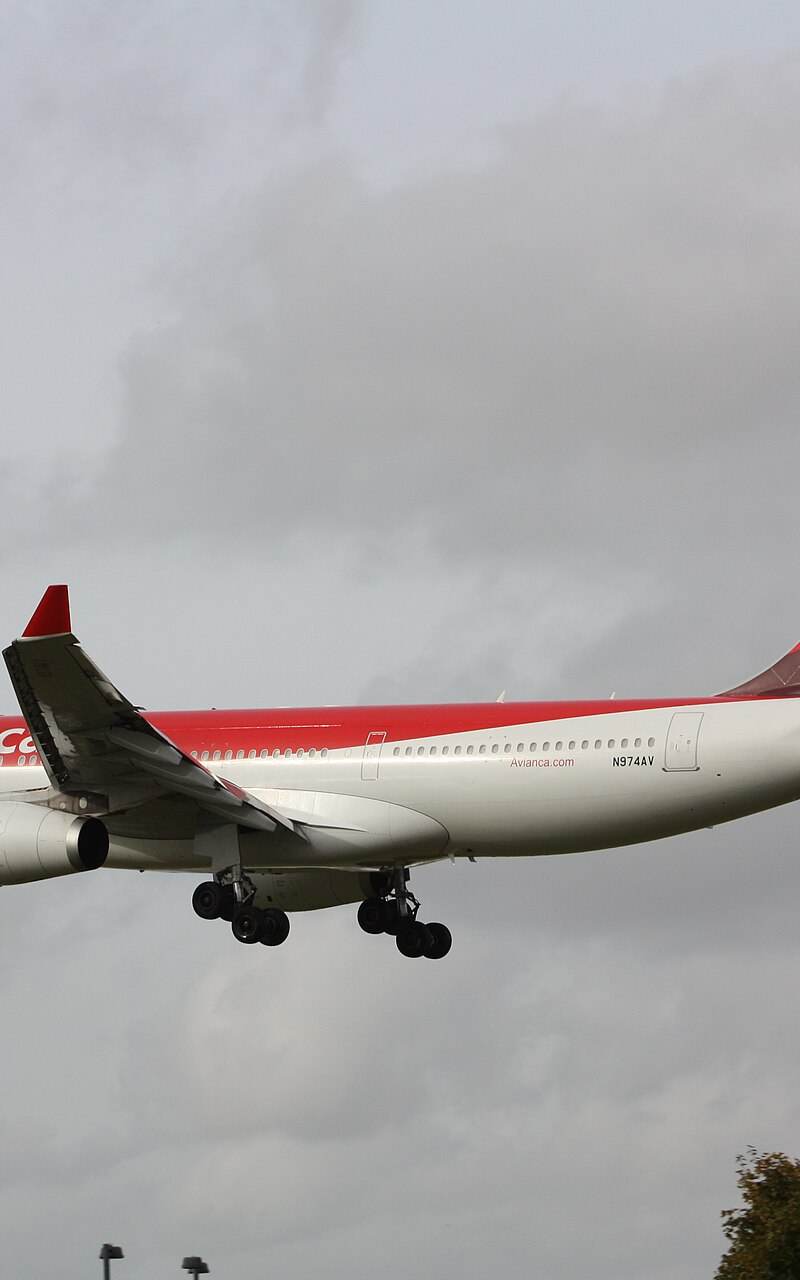 N974AV - Airbus