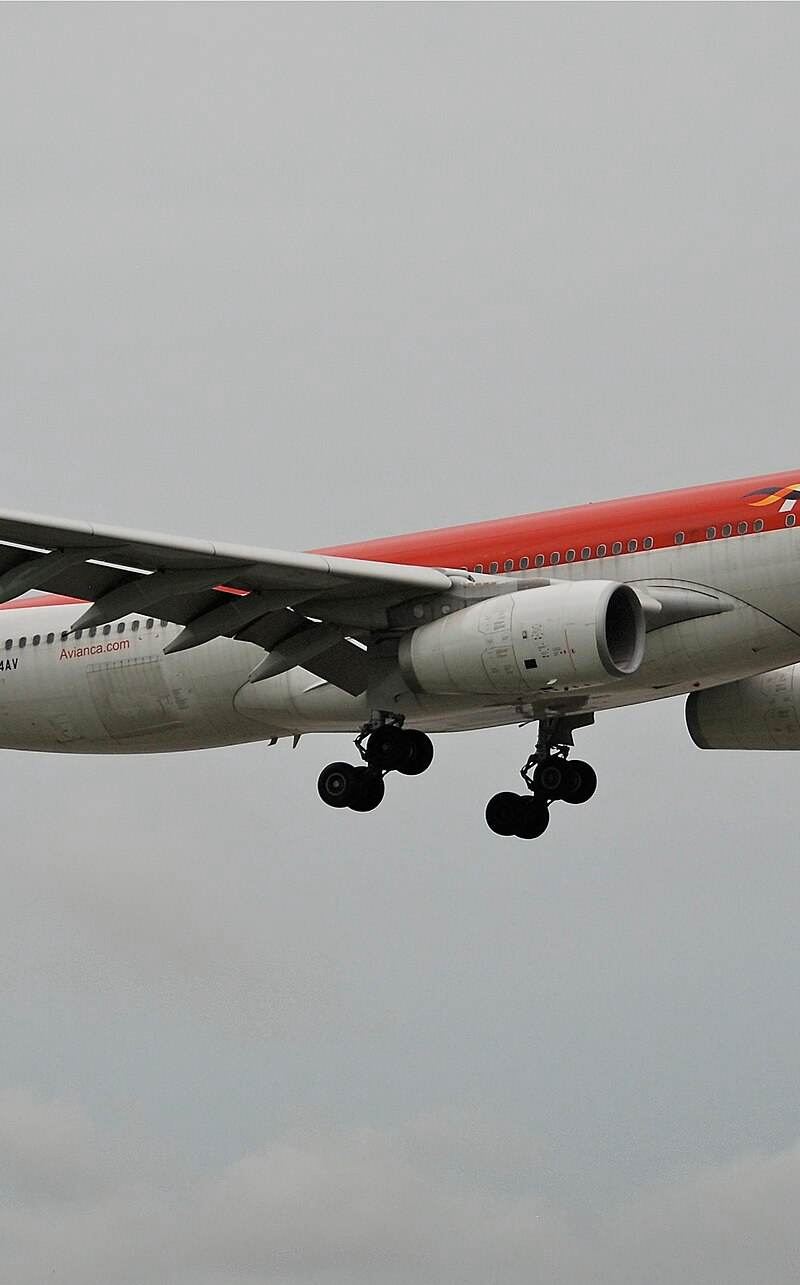N974AV - Airbus