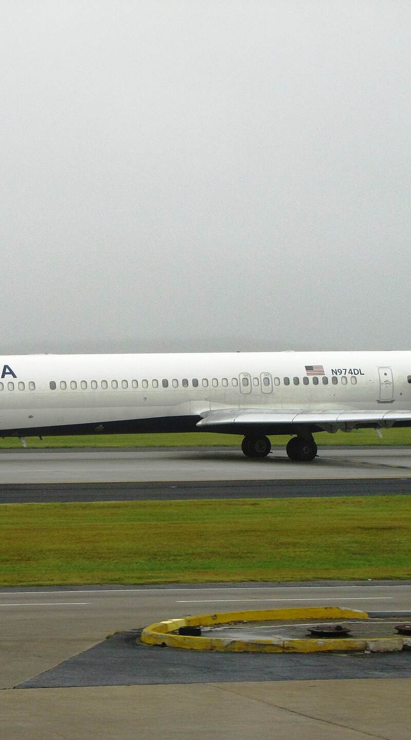 N974DL - Aircraft