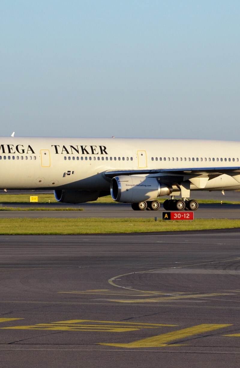 N974VV - Douglas