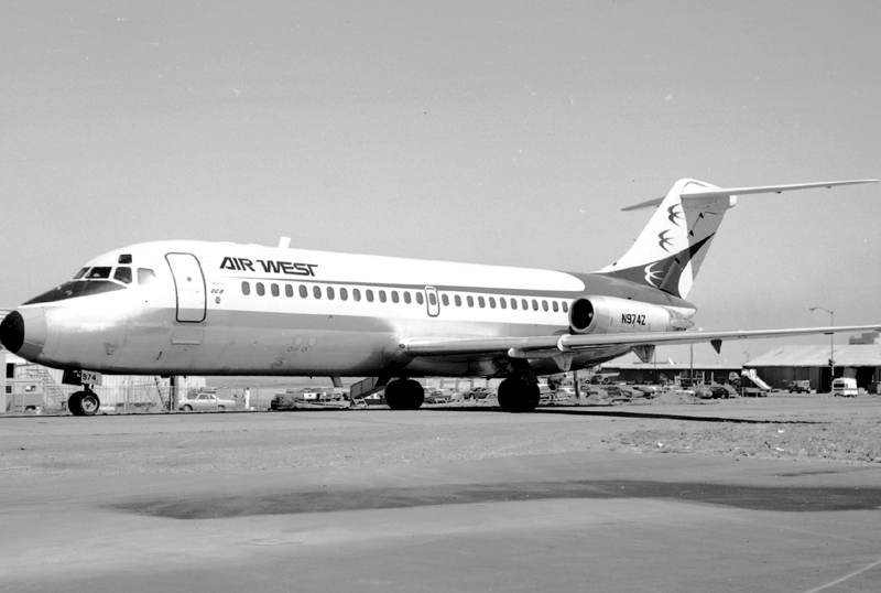 N974Z - Aircraft