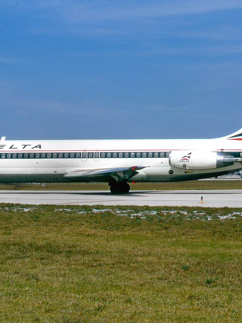 N975NE - Aircraft