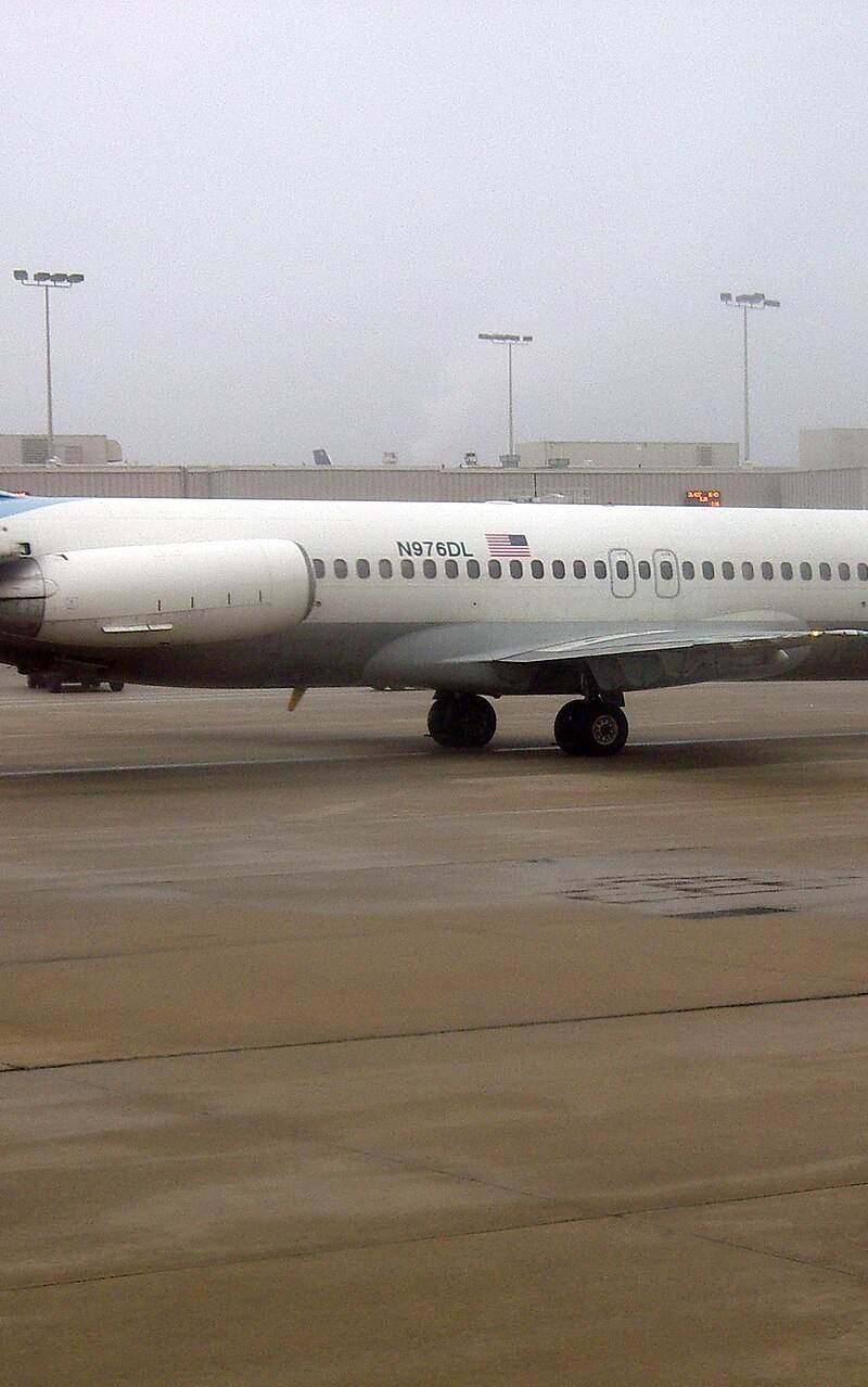 N976DL - Douglas