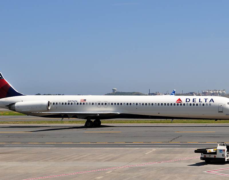 N976DL - Aircraft