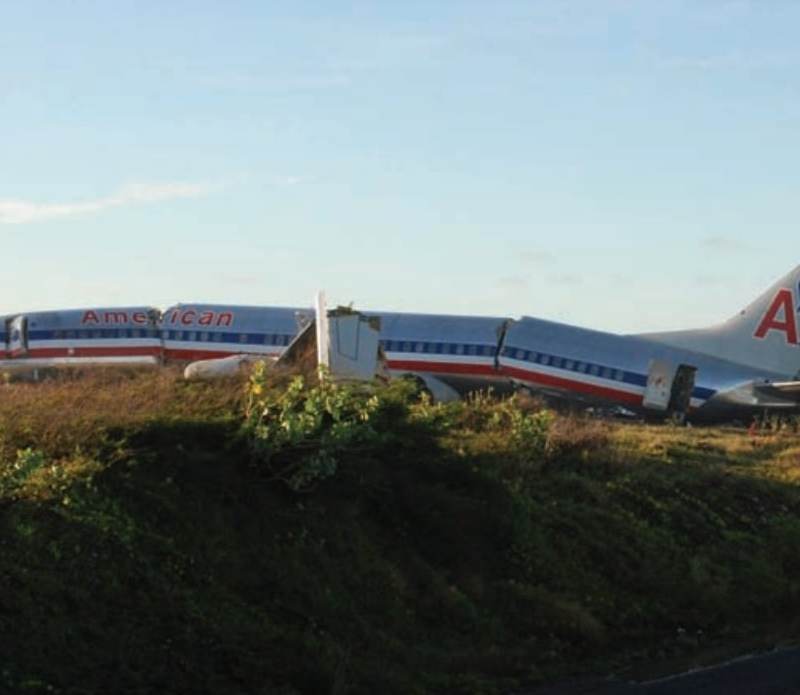 N977AN - Aircraft
