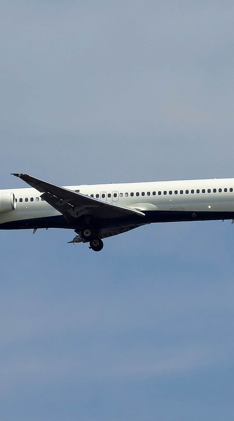 N977DL - Aircraft