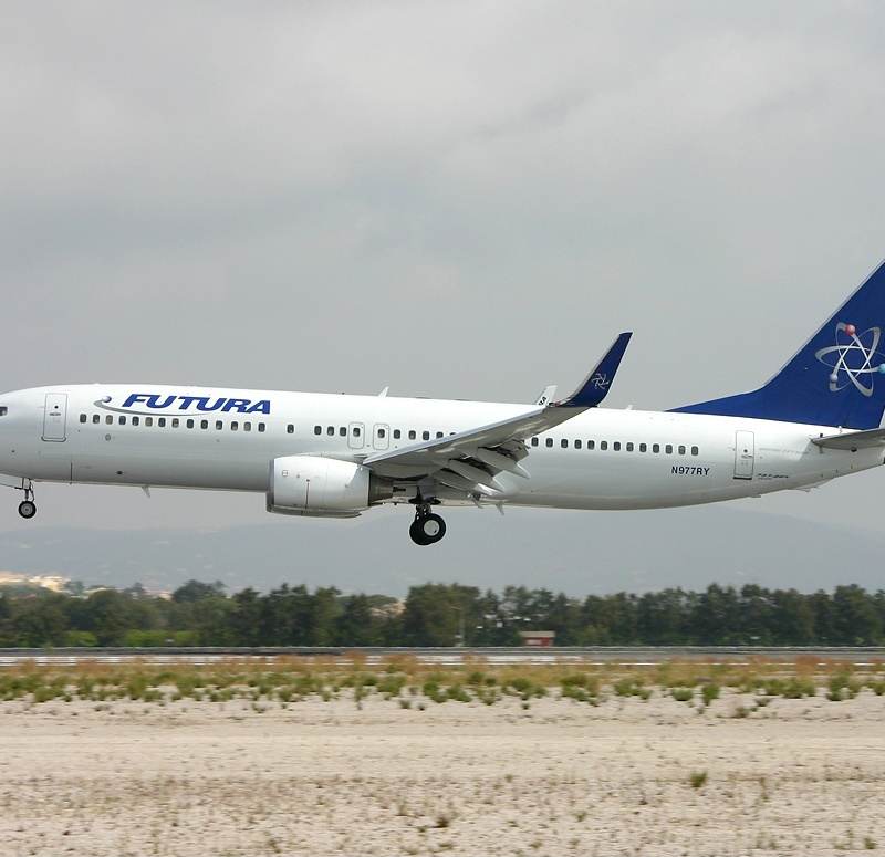 N977RY - Boeing