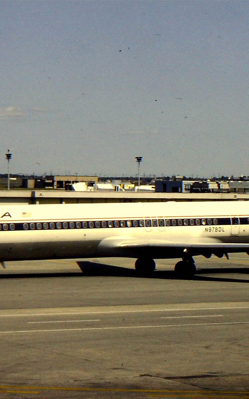N978DL - Douglas