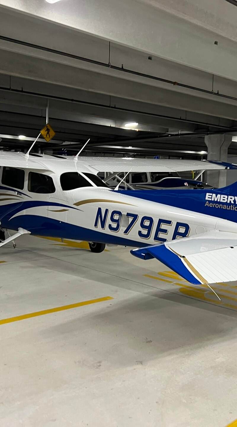 N979ER - Aircraft