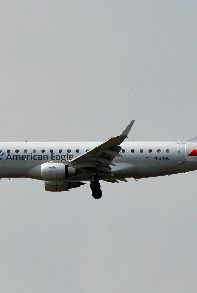 N134HQ - Embraer