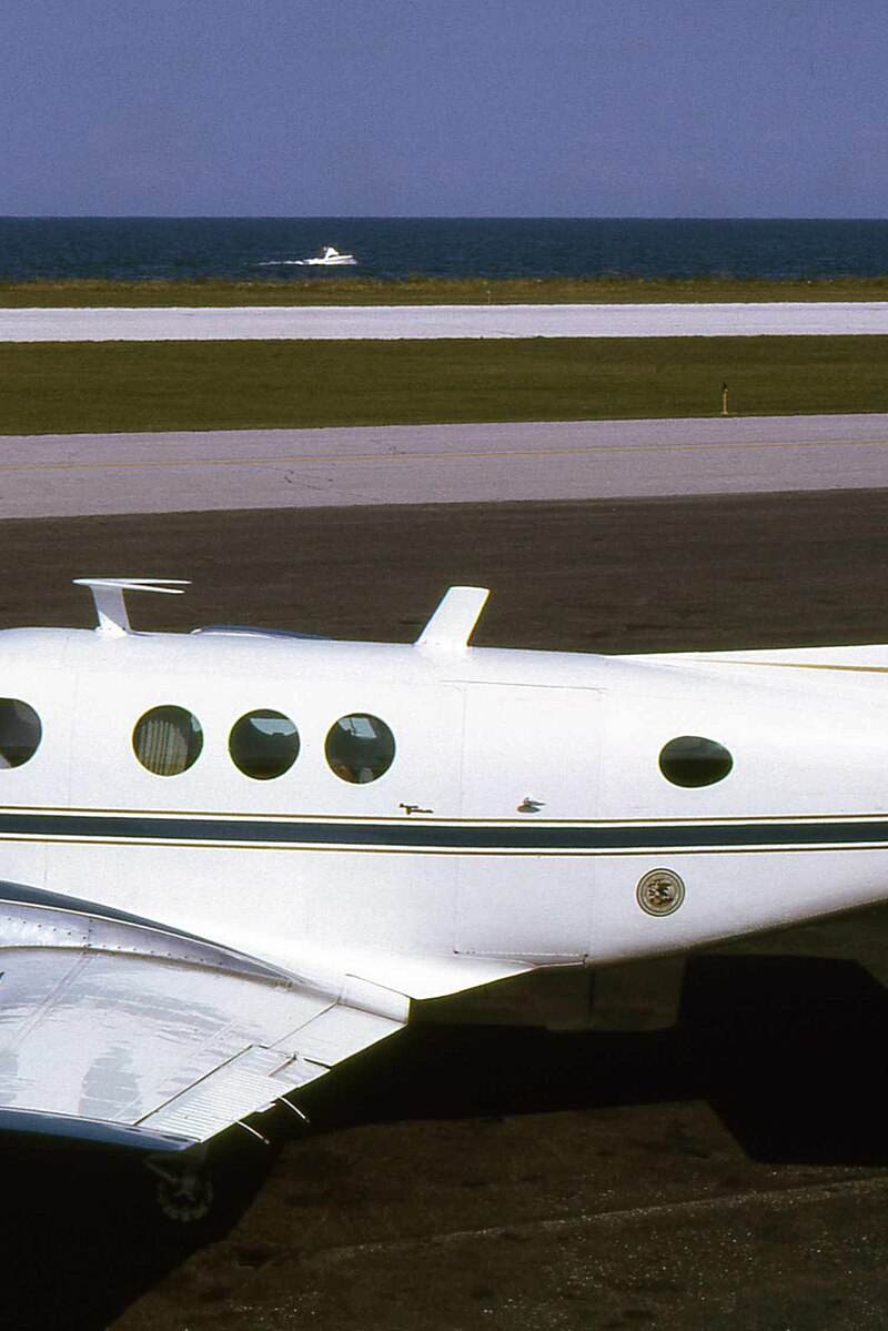 N981LL - Aircraft