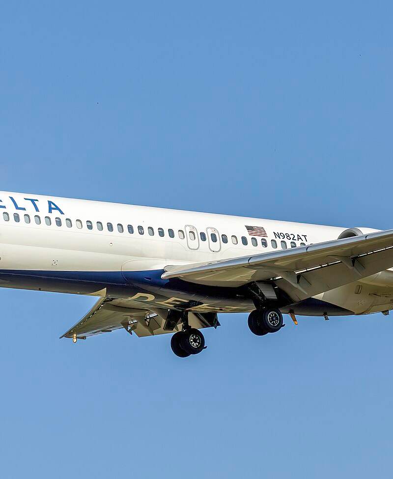 N982AT - Boeing