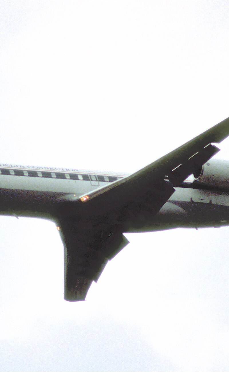 N982CA - Aircraft