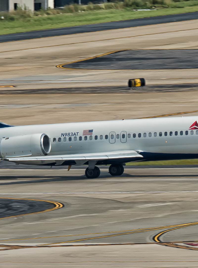 N983AT - Boeing