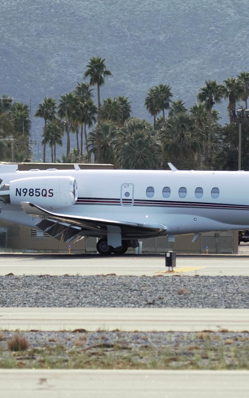N985QS - Business jet