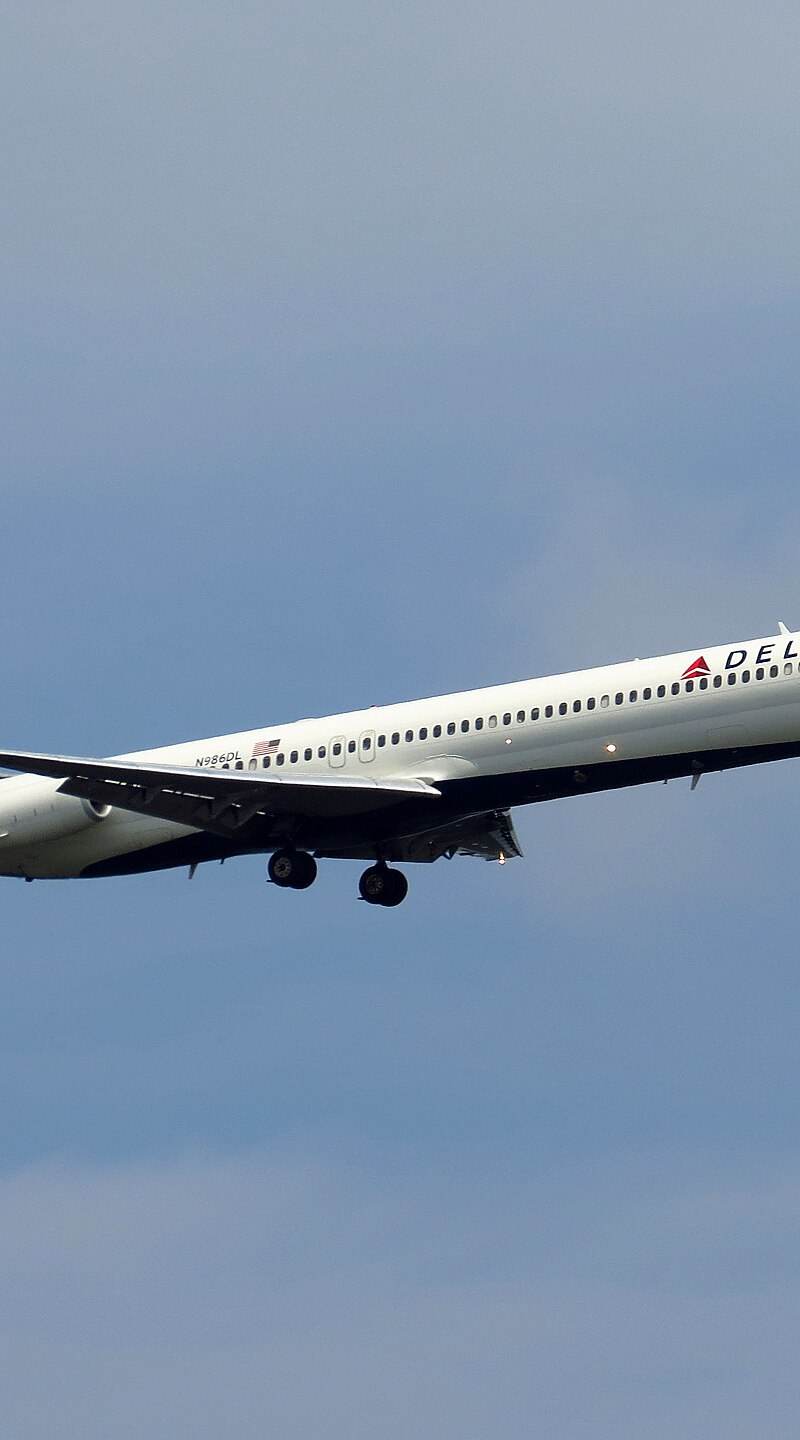 N986DL - Aircraft