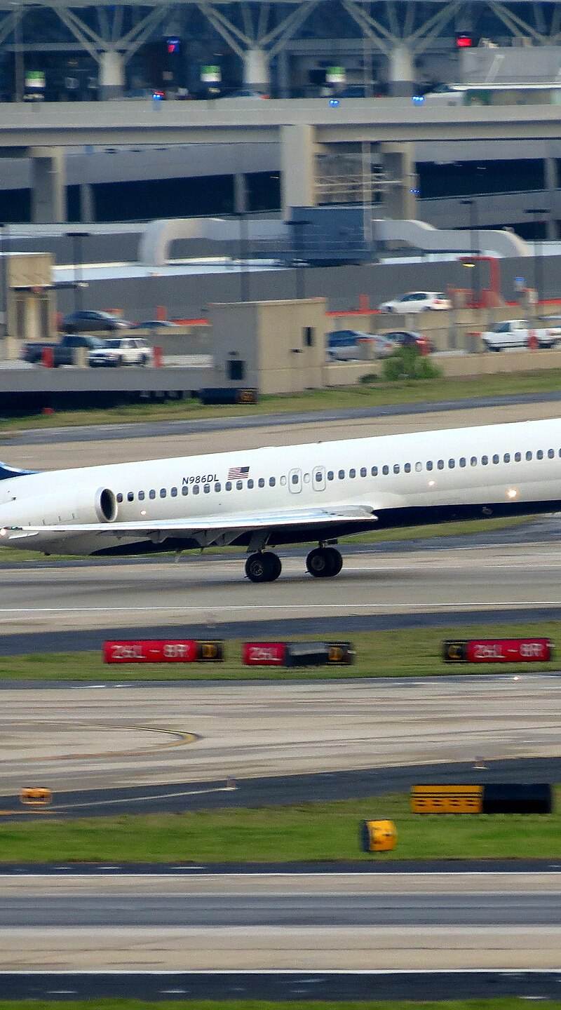 N986DL - Aircraft