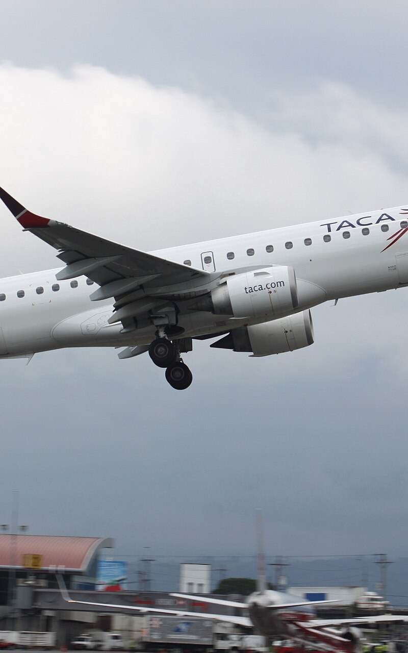 N986TA - Embraer