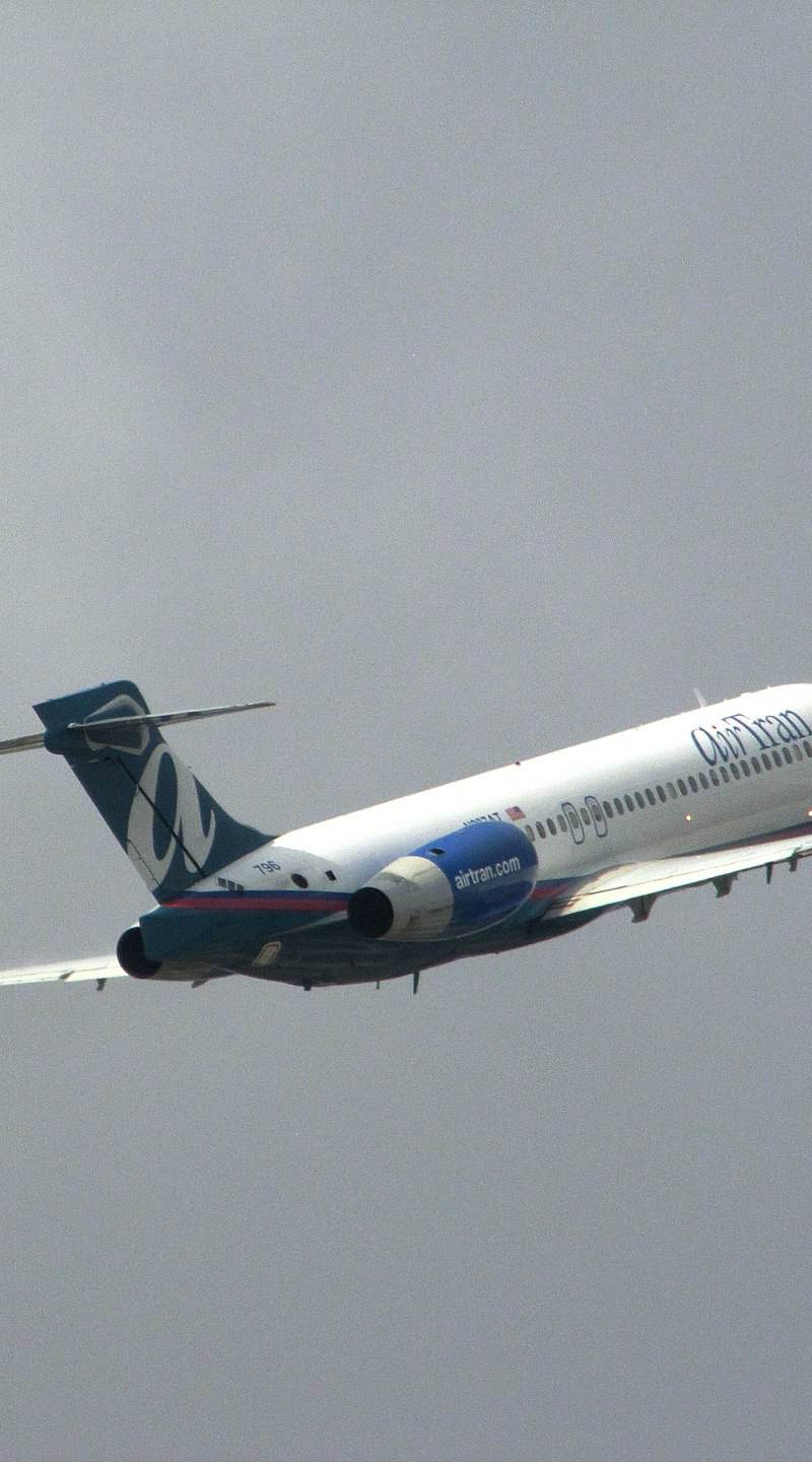 N987AT - Aircraft