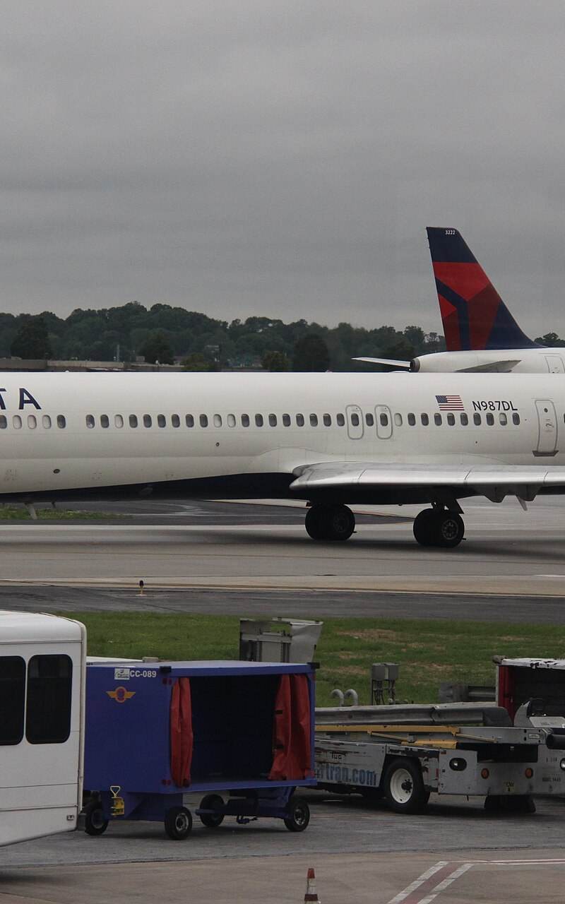 N987DL - Aircraft
