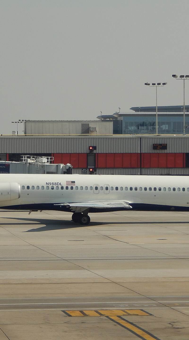 N988DL - Douglas