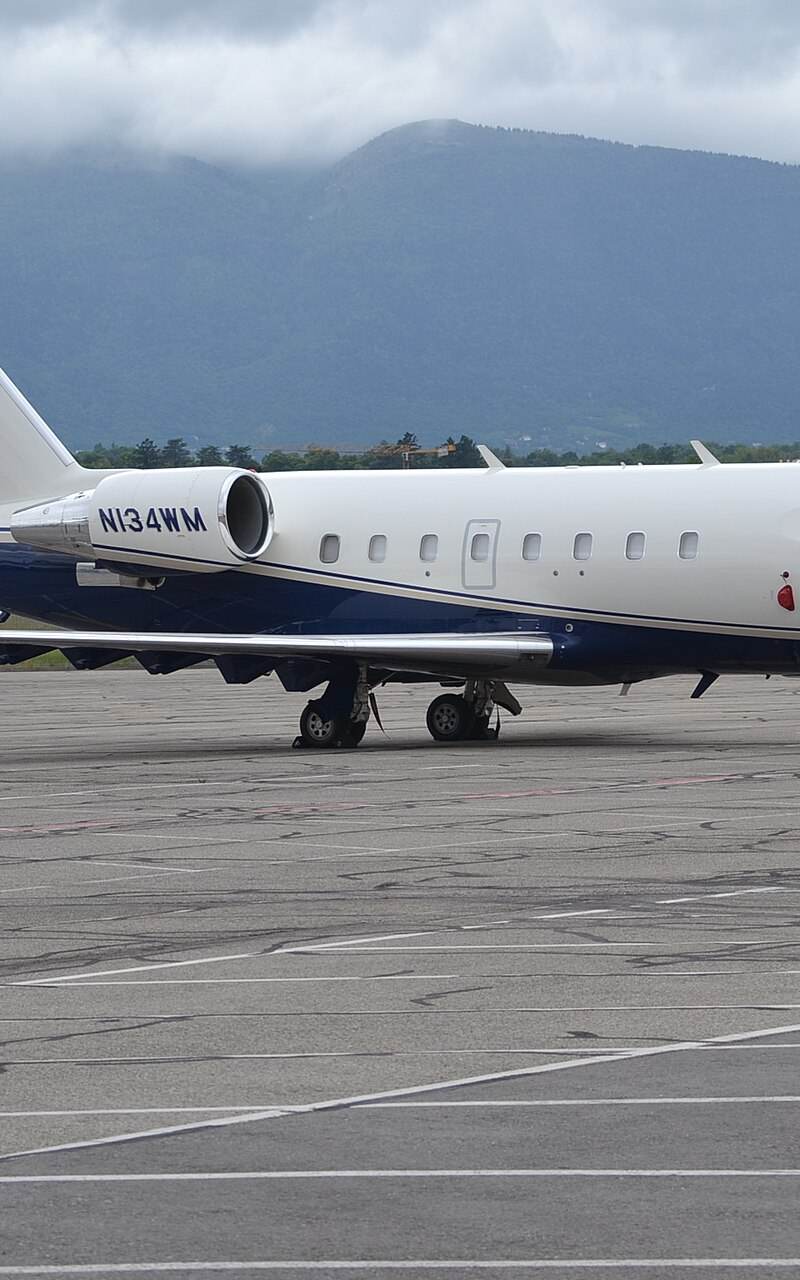 N134WM - Business jet