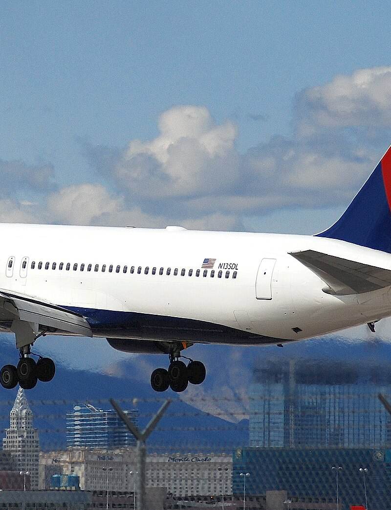 N135DL - Boeing
