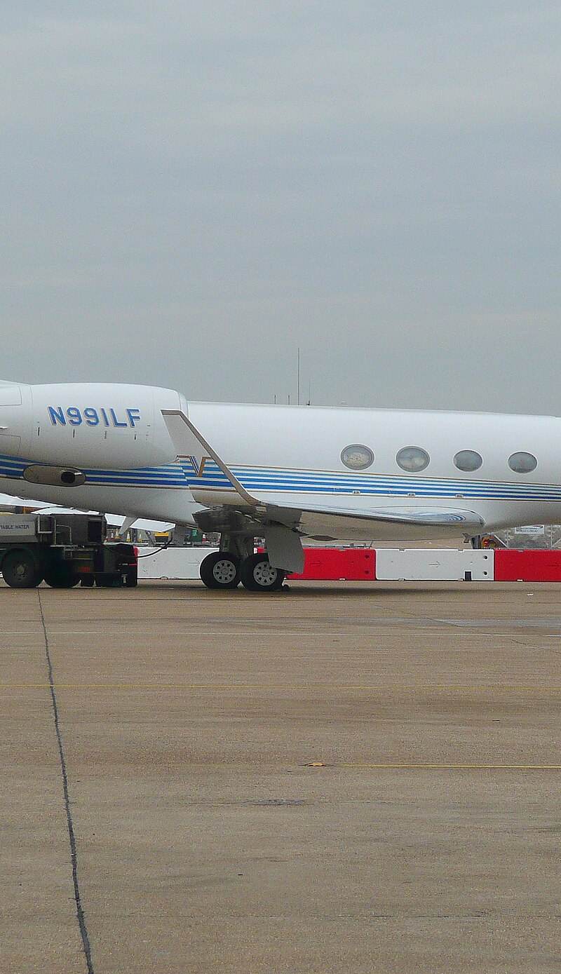 N991LF - Business jet