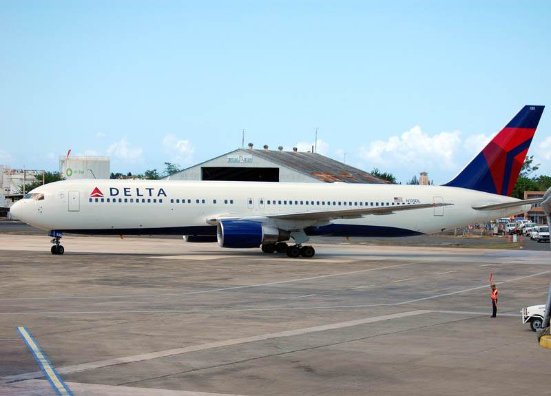 N135DL - Boeing