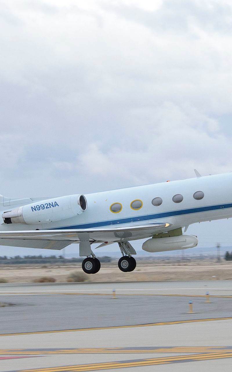 N992NA - Business jet