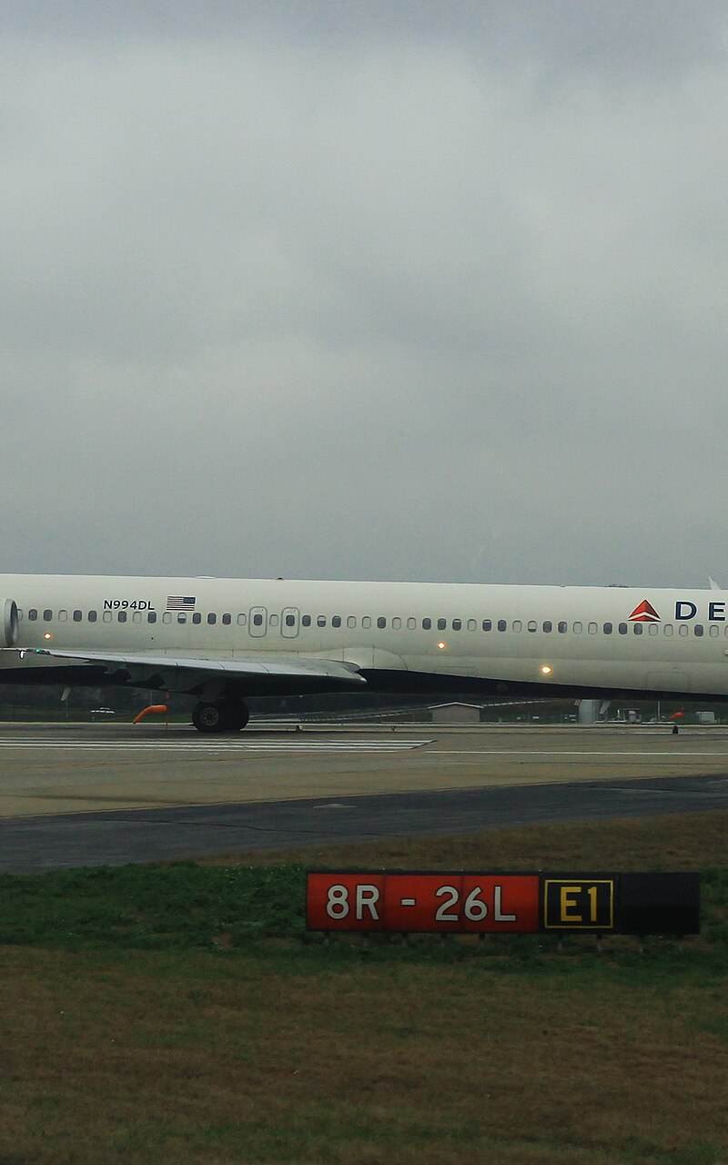 N994DL - Aircraft